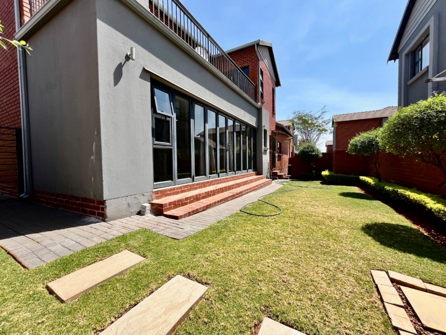 To Let 4 Bedroom Property for Rent in Ruimsig A H Gauteng