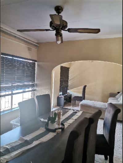 To Let 4 Bedroom Property for Rent in Norkem Park Gauteng