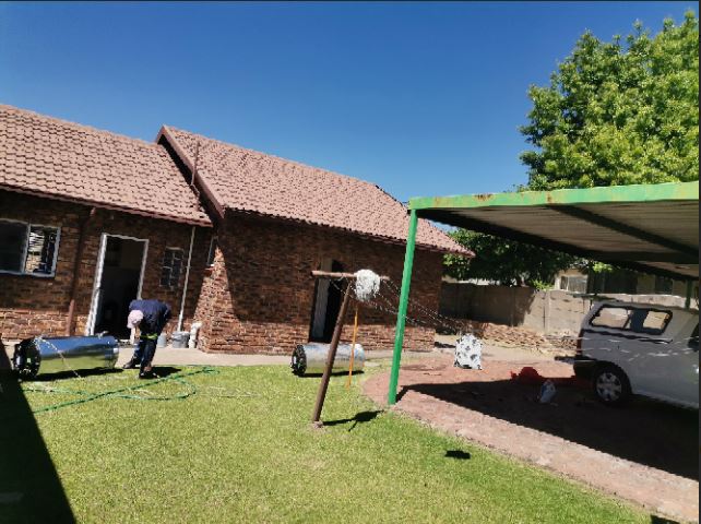 To Let 4 Bedroom Property for Rent in Norkem Park Gauteng