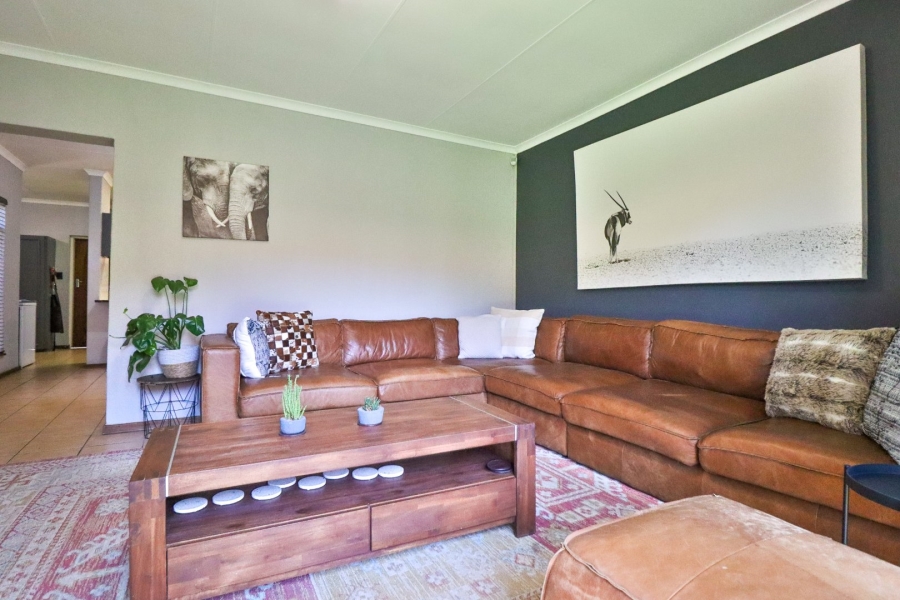 3 Bedroom Property for Sale in Garsfontein Gauteng