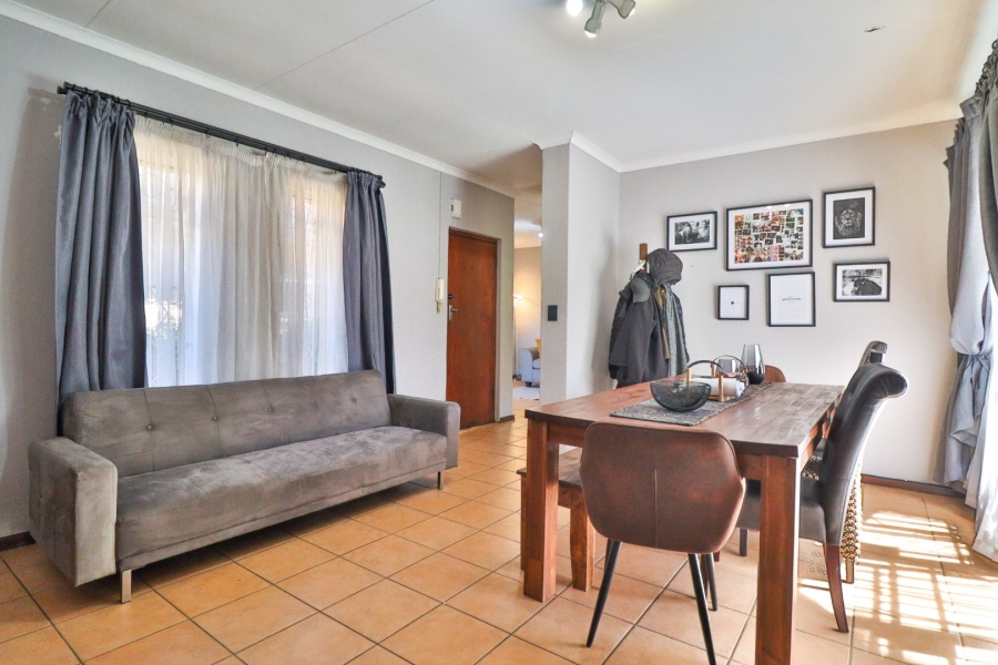 3 Bedroom Property for Sale in Garsfontein Gauteng