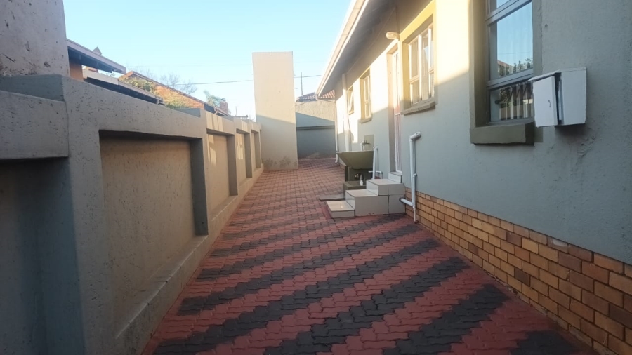 3 Bedroom Property for Sale in Spruit View Gauteng