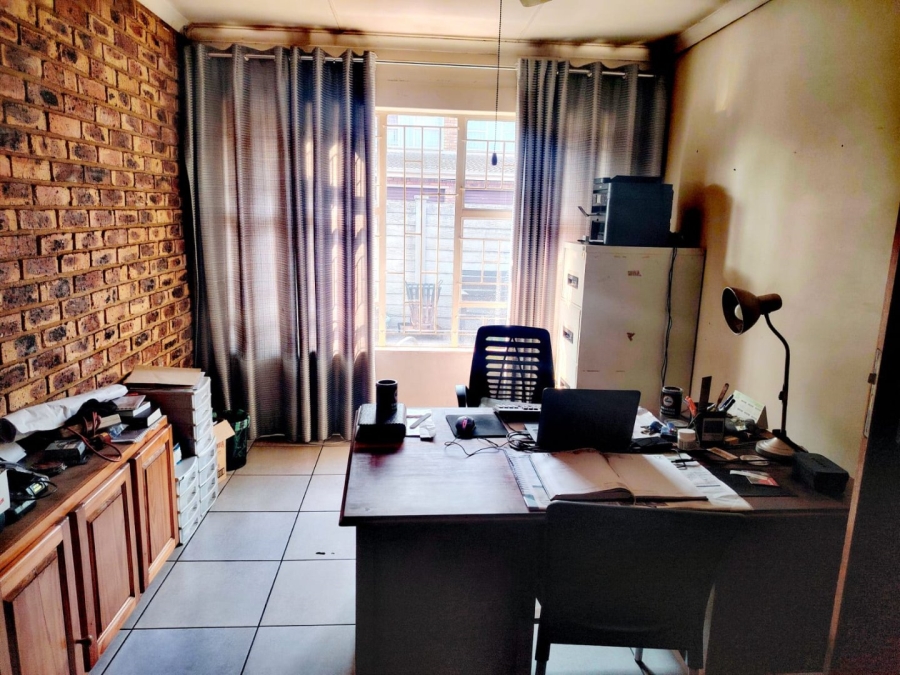 4 Bedroom Property for Sale in Vanderbijlpark SE 1 Gauteng