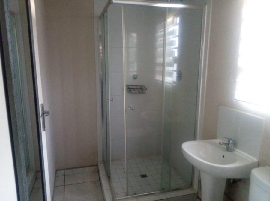 3 Bedroom Property for Sale in Crystal Park Gauteng