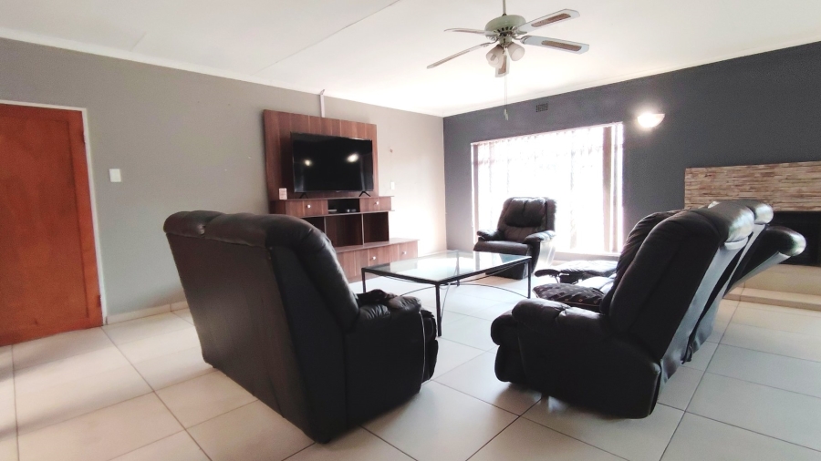 Commercial Property for Sale in Buyscelia Gauteng