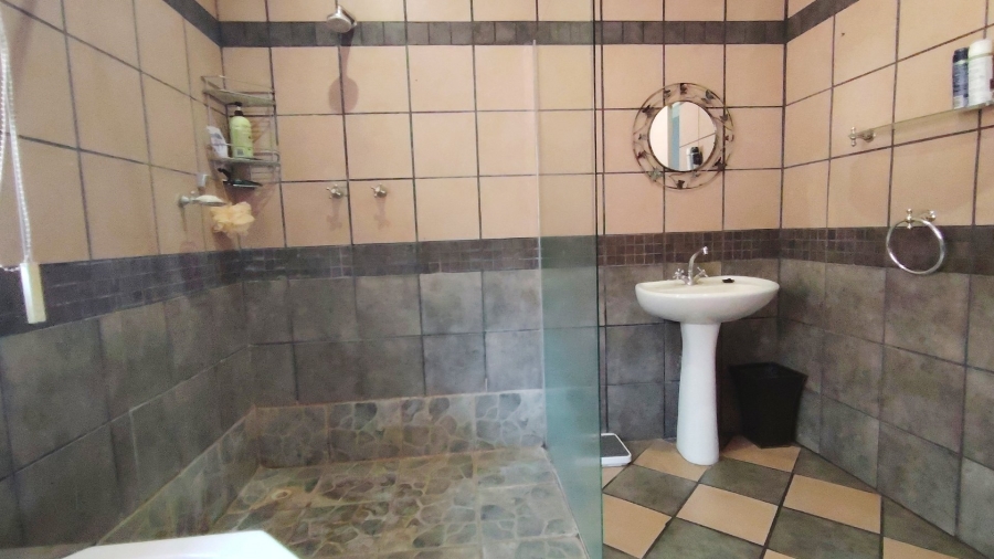 Commercial Property for Sale in Buyscelia Gauteng