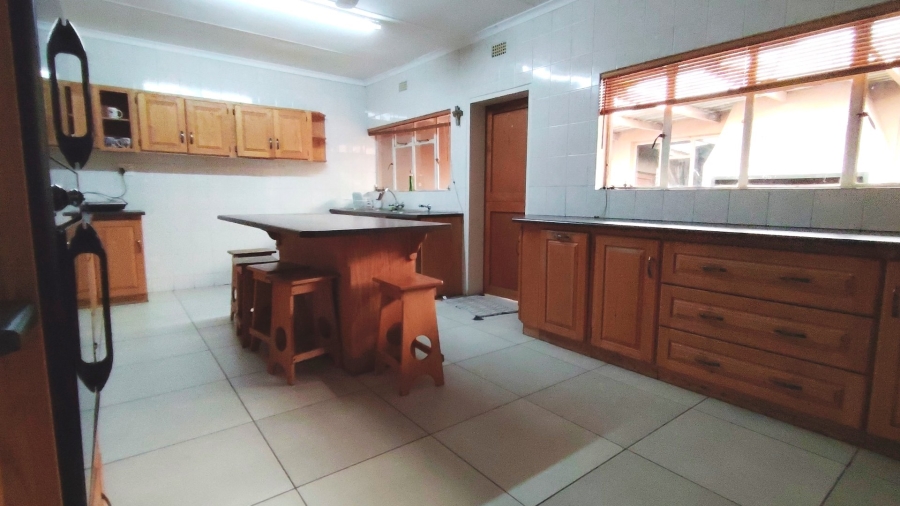 Commercial Property for Sale in Buyscelia Gauteng