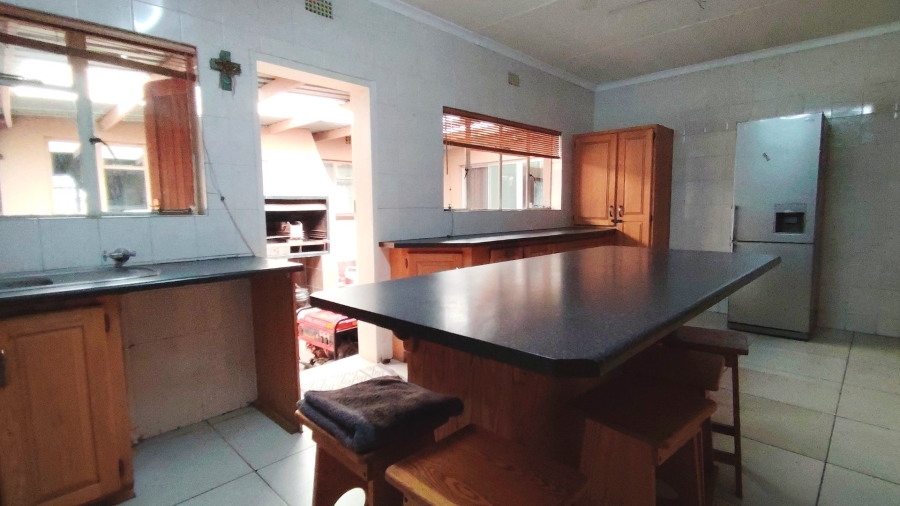 Commercial Property for Sale in Buyscelia Gauteng