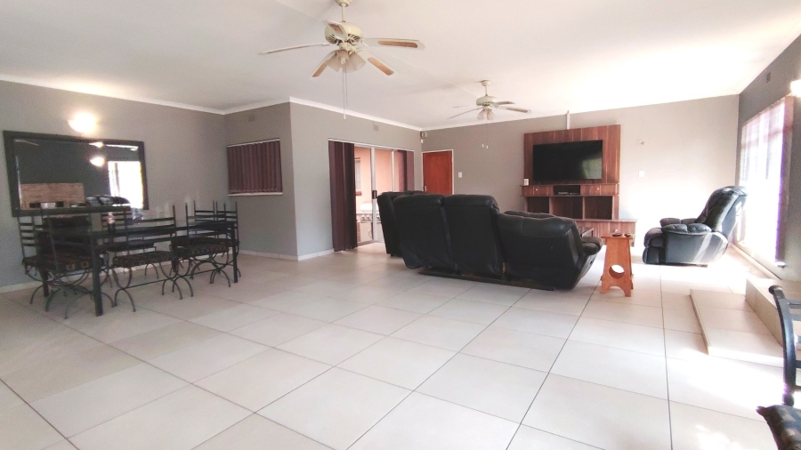 Commercial Property for Sale in Buyscelia Gauteng