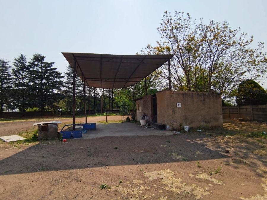 Commercial Property for Sale in Buyscelia Gauteng