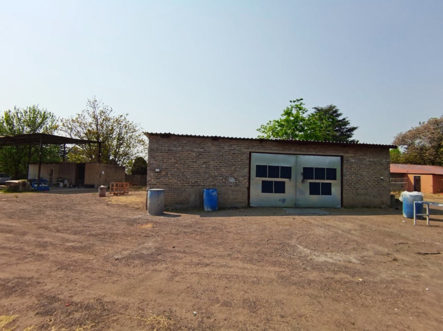 Commercial Property for Sale in Buyscelia Gauteng