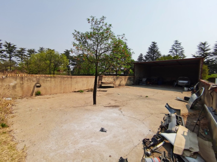 Commercial Property for Sale in Buyscelia Gauteng