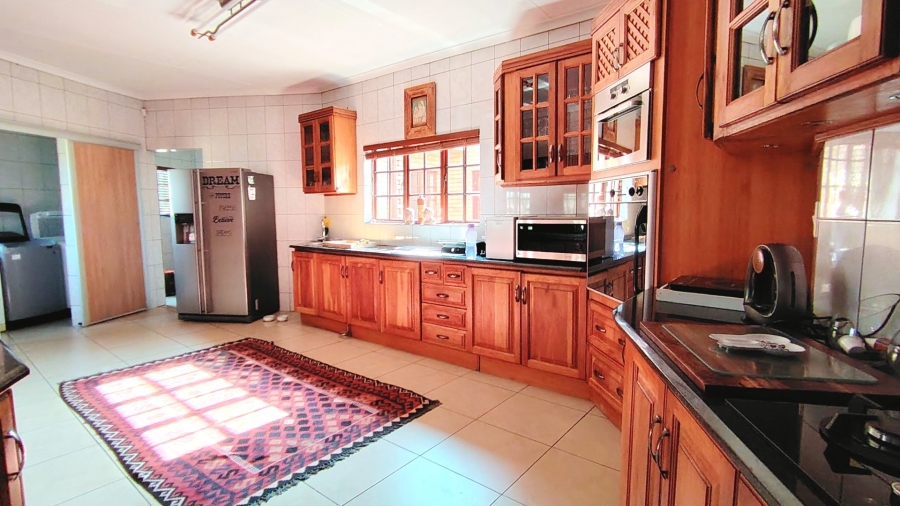 Commercial Property for Sale in Glen Donald A H Gauteng