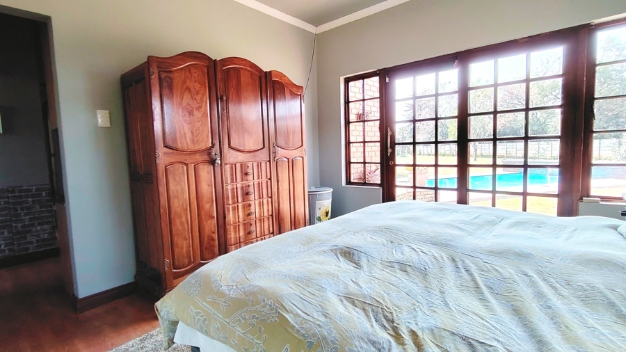 Commercial Property for Sale in Glen Donald A H Gauteng