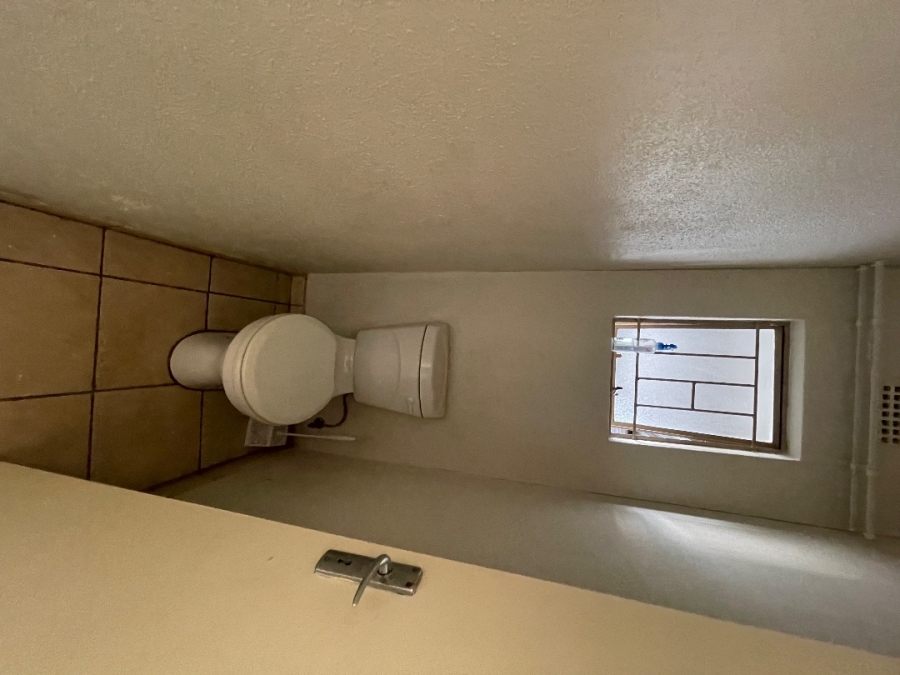 To Let 2 Bedroom Property for Rent in Albertsdal Gauteng