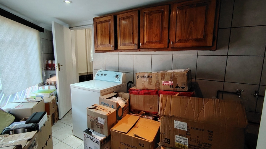 5 Bedroom Property for Sale in Eldoraigne Gauteng