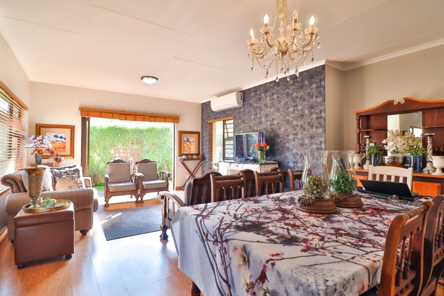 3 Bedroom Property for Sale in The Retreat Gauteng