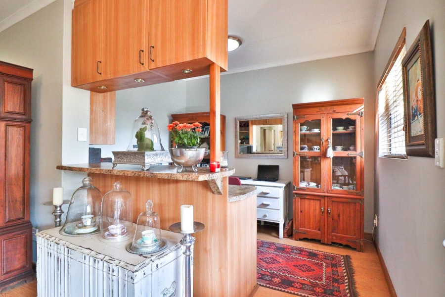 3 Bedroom Property for Sale in The Retreat Gauteng