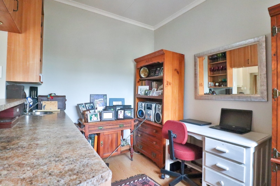 3 Bedroom Property for Sale in The Retreat Gauteng