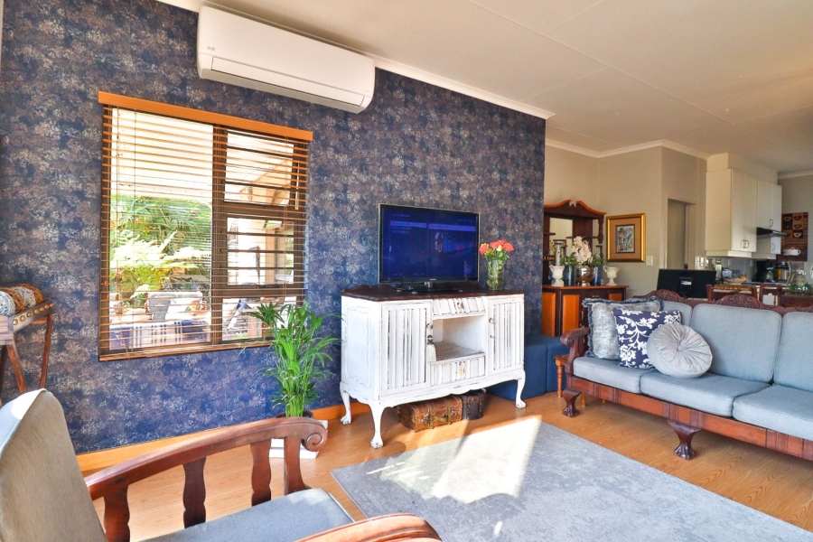 3 Bedroom Property for Sale in The Retreat Gauteng