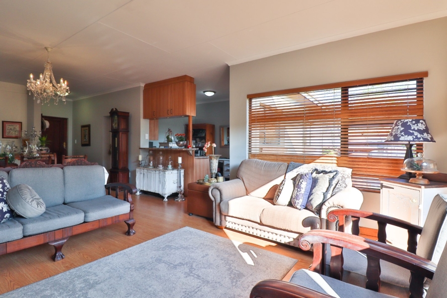 3 Bedroom Property for Sale in The Retreat Gauteng