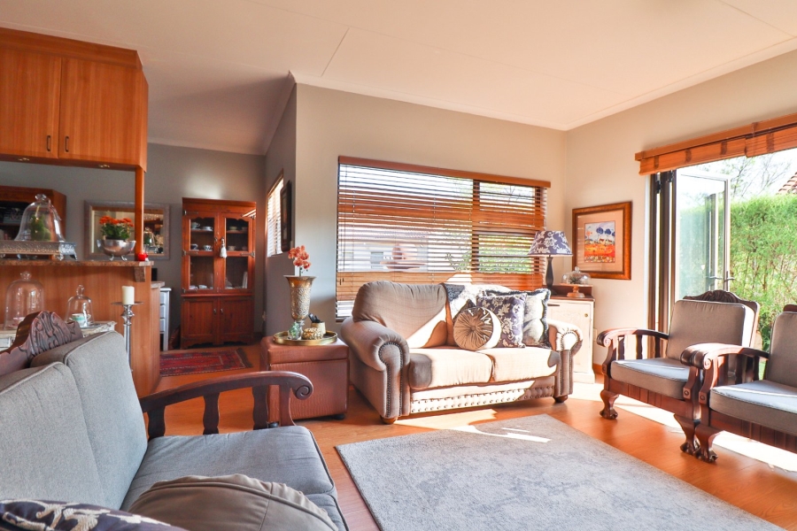 3 Bedroom Property for Sale in The Retreat Gauteng