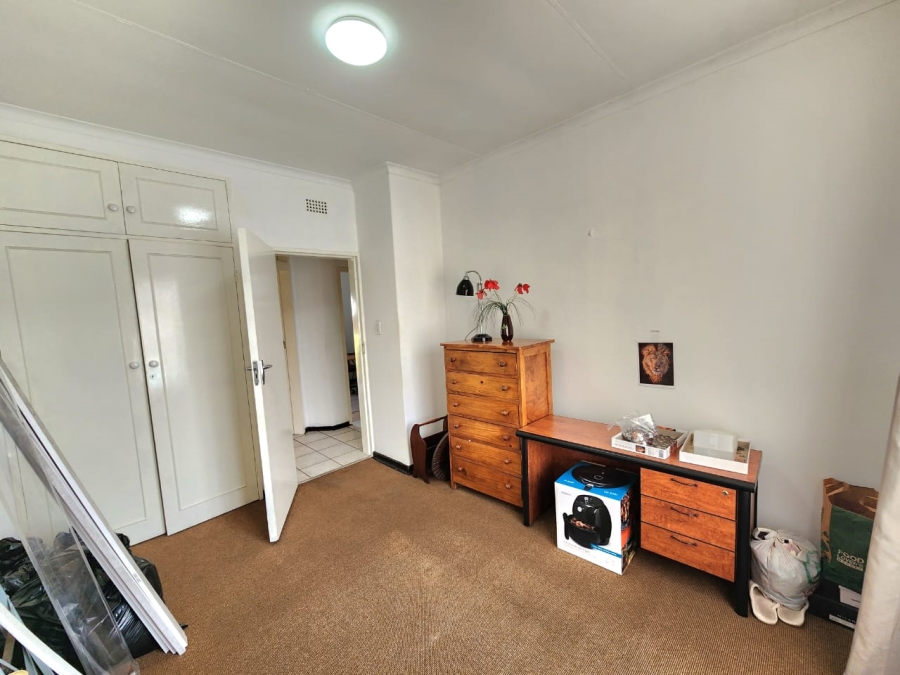 4 Bedroom Property for Sale in Glenanda Gauteng