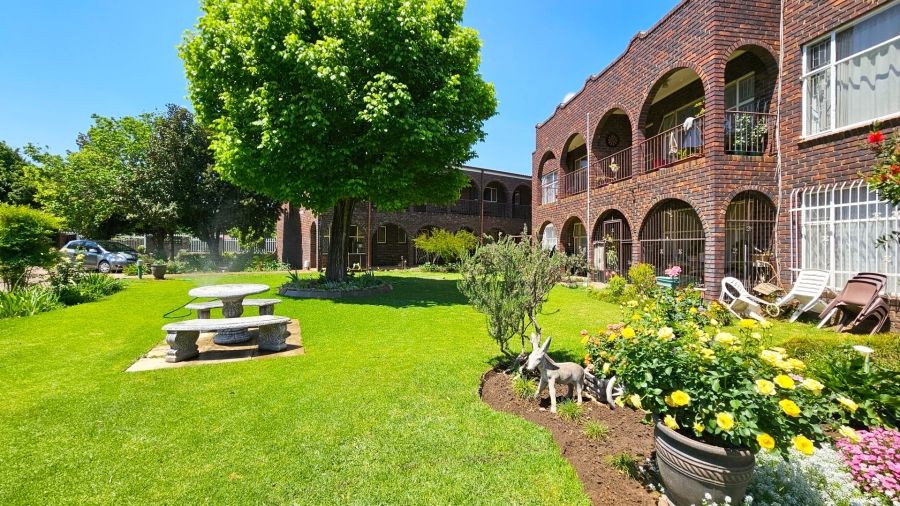 2 Bedroom Property for Sale in Three Rivers Gauteng