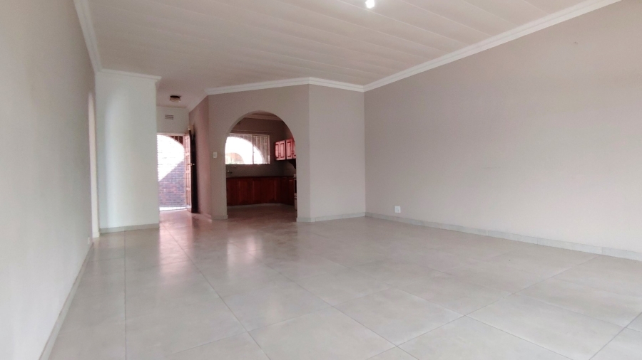 2 Bedroom Property for Sale in Three Rivers Gauteng