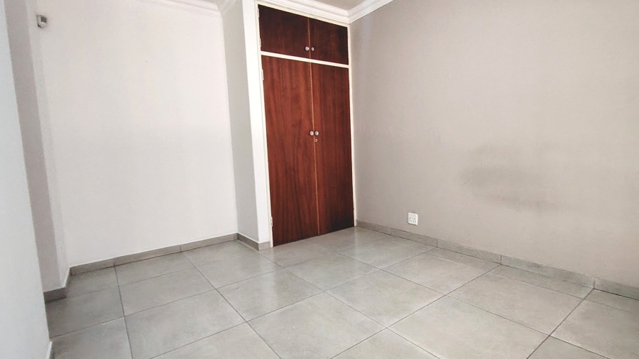 2 Bedroom Property for Sale in Three Rivers Gauteng