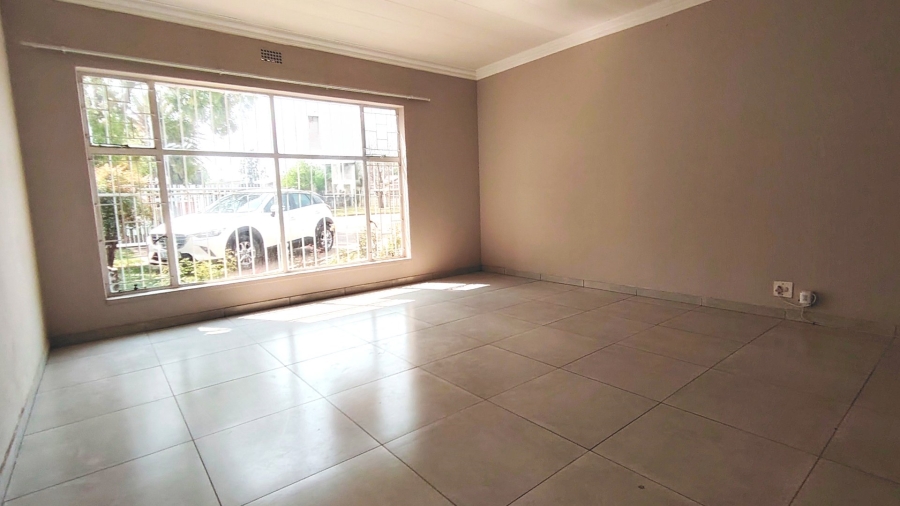 2 Bedroom Property for Sale in Three Rivers Gauteng