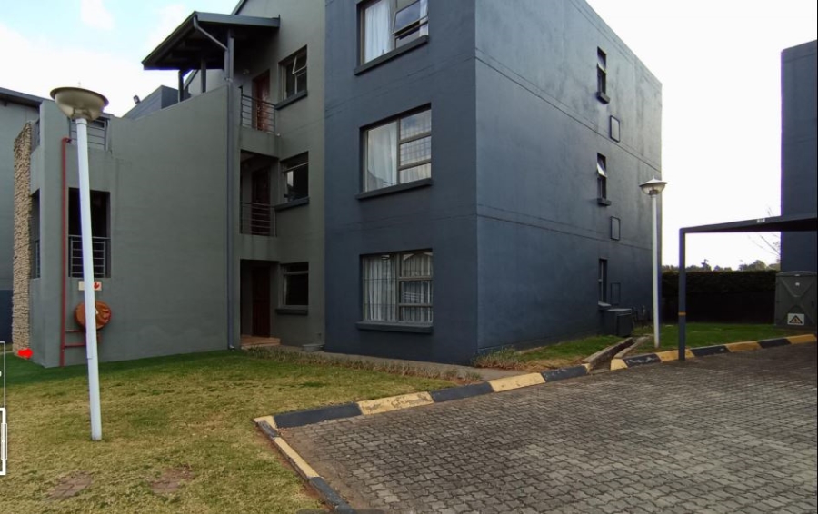2 Bedroom Property for Sale in Greenstone Hill Gauteng