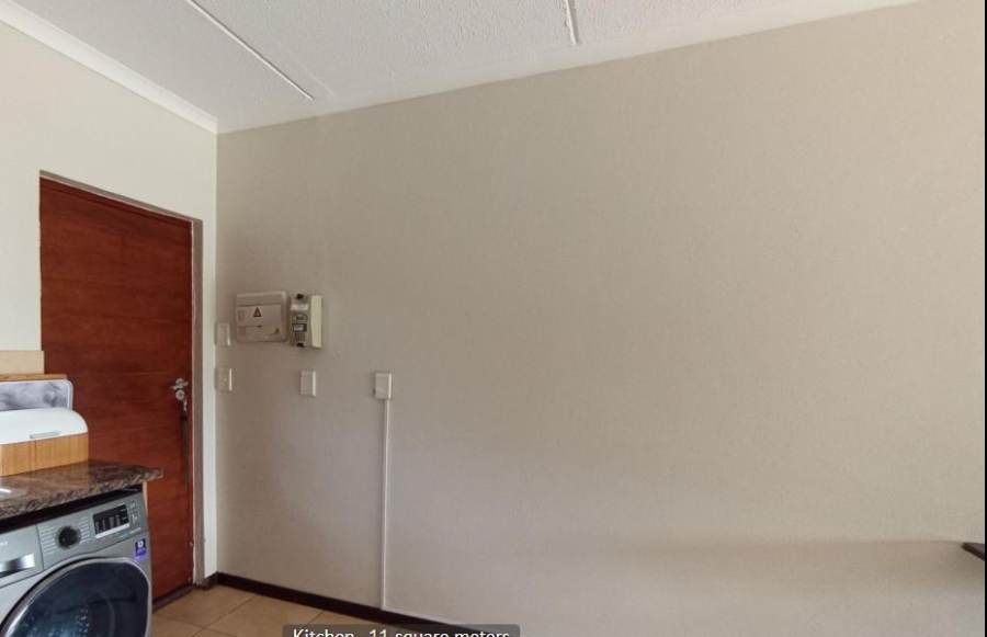 2 Bedroom Property for Sale in Greenstone Hill Gauteng