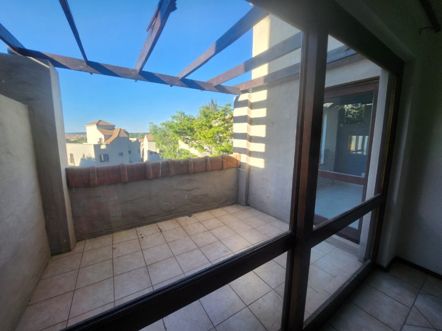 To Let 2 Bedroom Property for Rent in Paulshof Gauteng