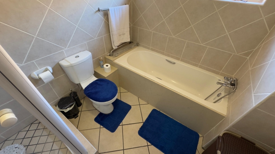 2 Bedroom Property for Sale in Amberfield Gauteng