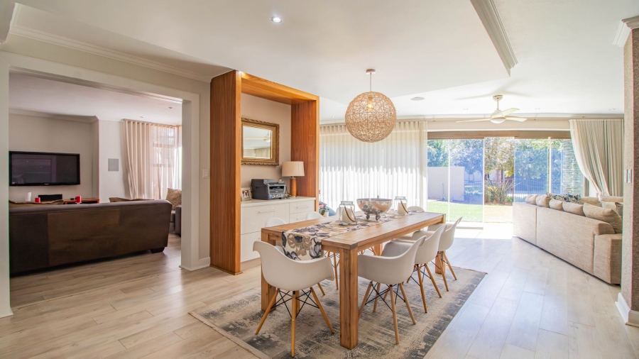5 Bedroom Property for Sale in Serengeti Lifestyle Estate Gauteng