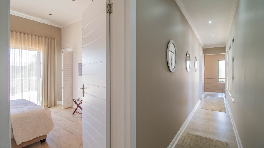 5 Bedroom Property for Sale in Serengeti Lifestyle Estate Gauteng