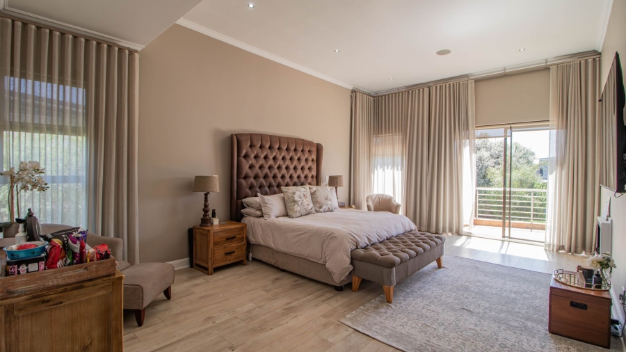 5 Bedroom Property for Sale in Serengeti Lifestyle Estate Gauteng