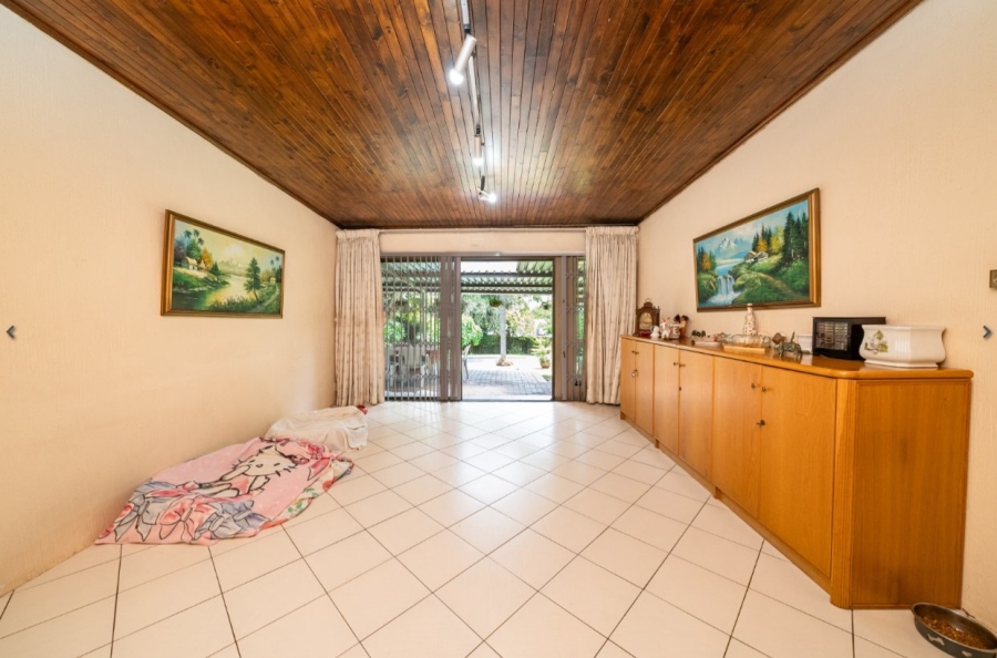 3 Bedroom Property for Sale in Whitney Gardens Gauteng
