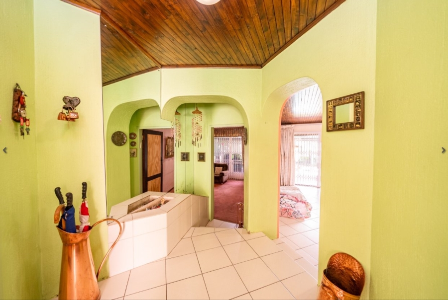 3 Bedroom Property for Sale in Whitney Gardens Gauteng