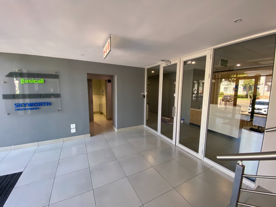 To Let commercial Property for Rent in Vorna Valley Gauteng