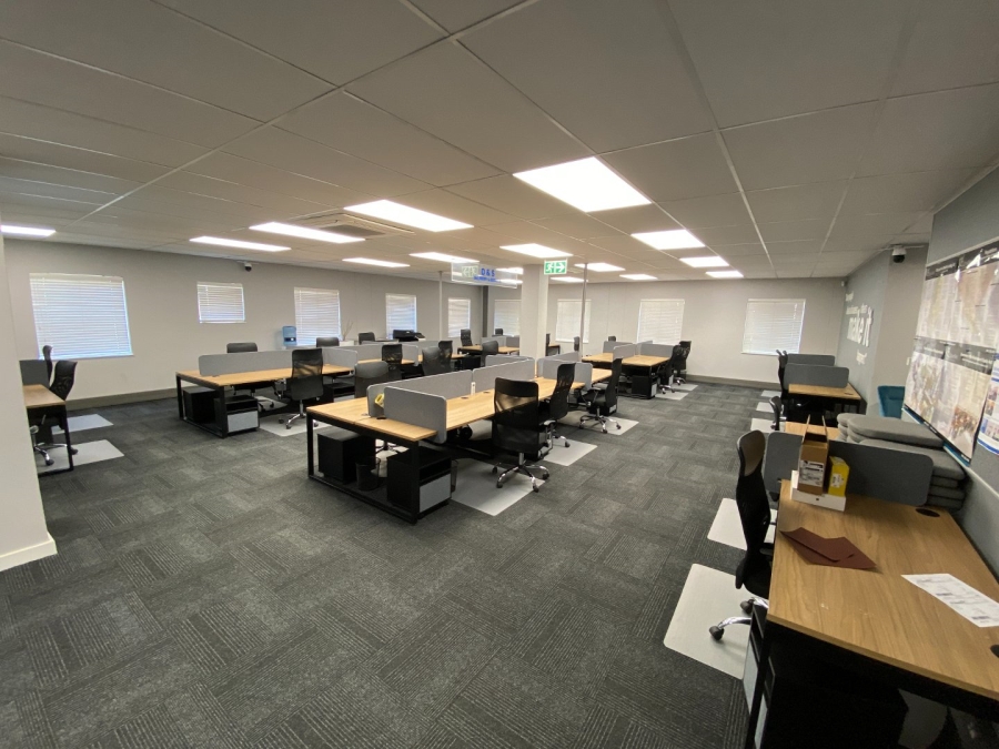 To Let commercial Property for Rent in Vorna Valley Gauteng