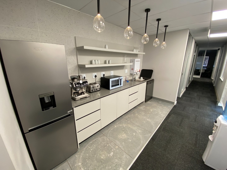 To Let commercial Property for Rent in Vorna Valley Gauteng