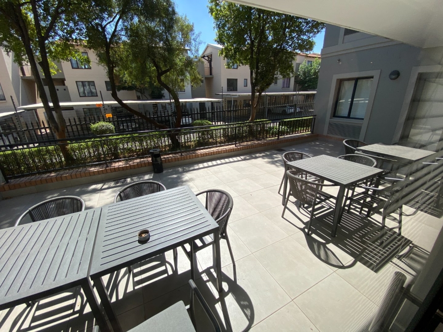 To Let commercial Property for Rent in Vorna Valley Gauteng