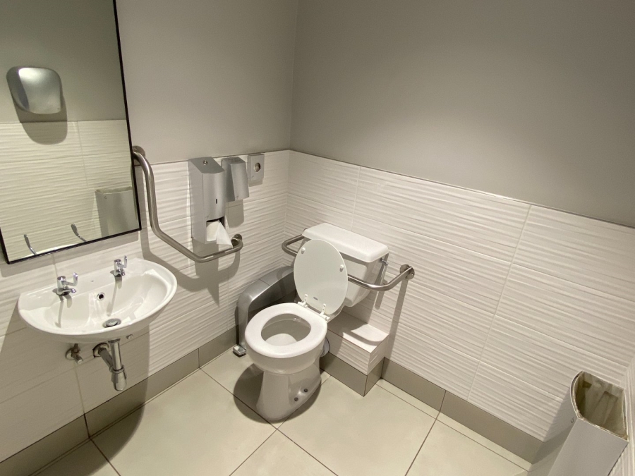 To Let commercial Property for Rent in Vorna Valley Gauteng