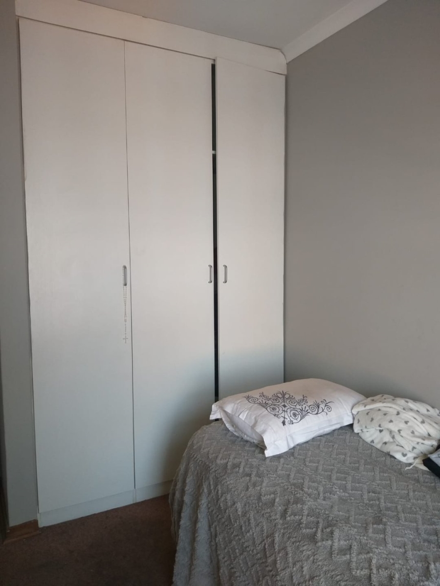 2 Bedroom Property for Sale in Vanderbijlpark SE 4 Gauteng