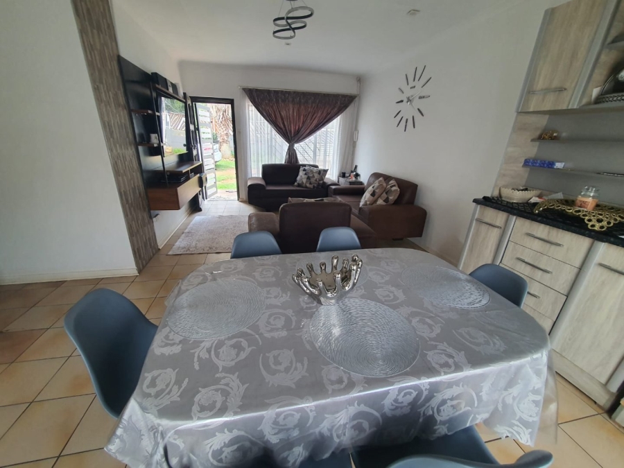To Let 3 Bedroom Property for Rent in Erasmia Gauteng