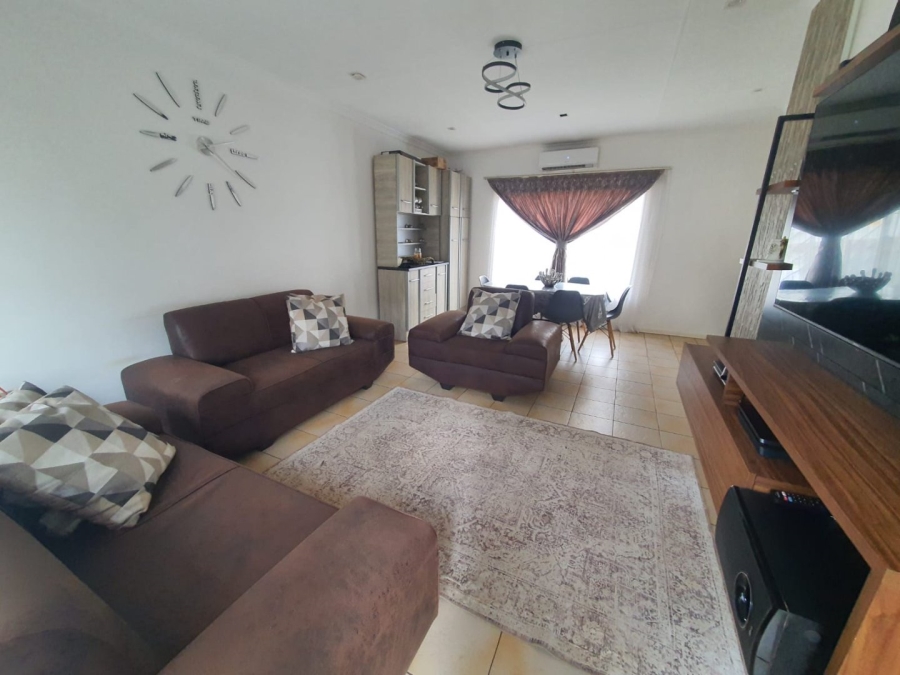 To Let 3 Bedroom Property for Rent in Erasmia Gauteng