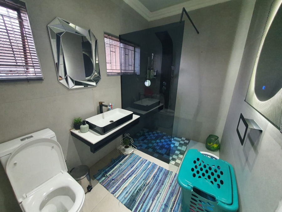 To Let 3 Bedroom Property for Rent in Erasmia Gauteng