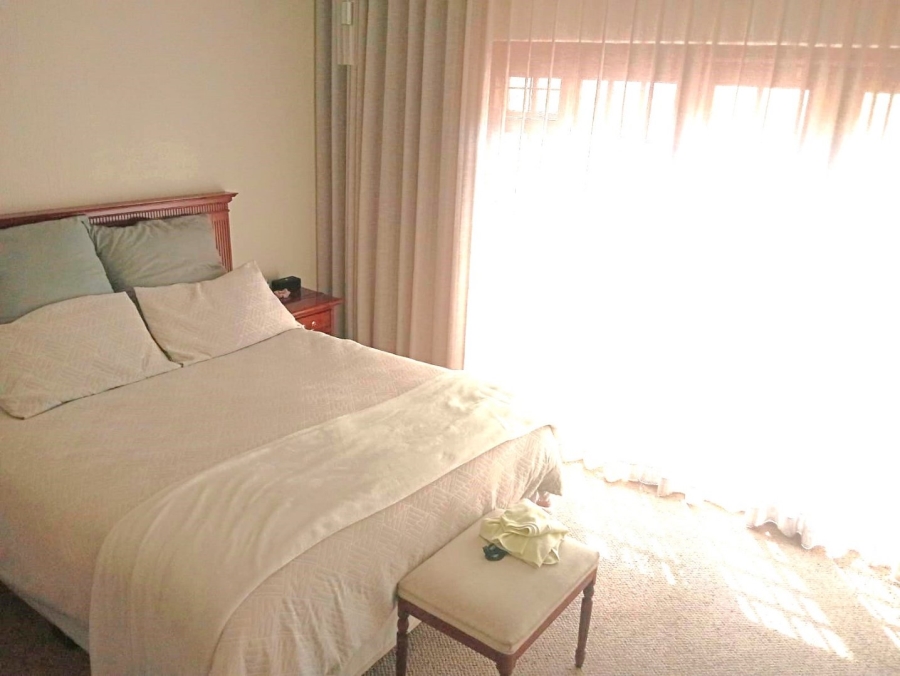 To Let 3 Bedroom Property for Rent in Sunnyrock Gauteng